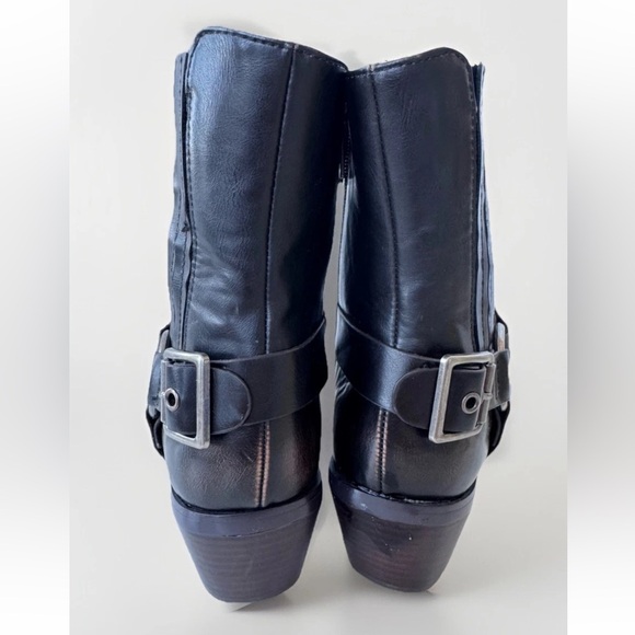 Lulus Karson Dark Brown Distressed Moto Ankle Boots Shoes Women’s size 7 - Picture 7 of 10